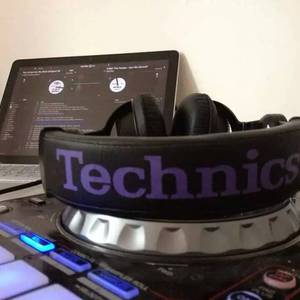 沙奈朵开腿做❌同人漫画
